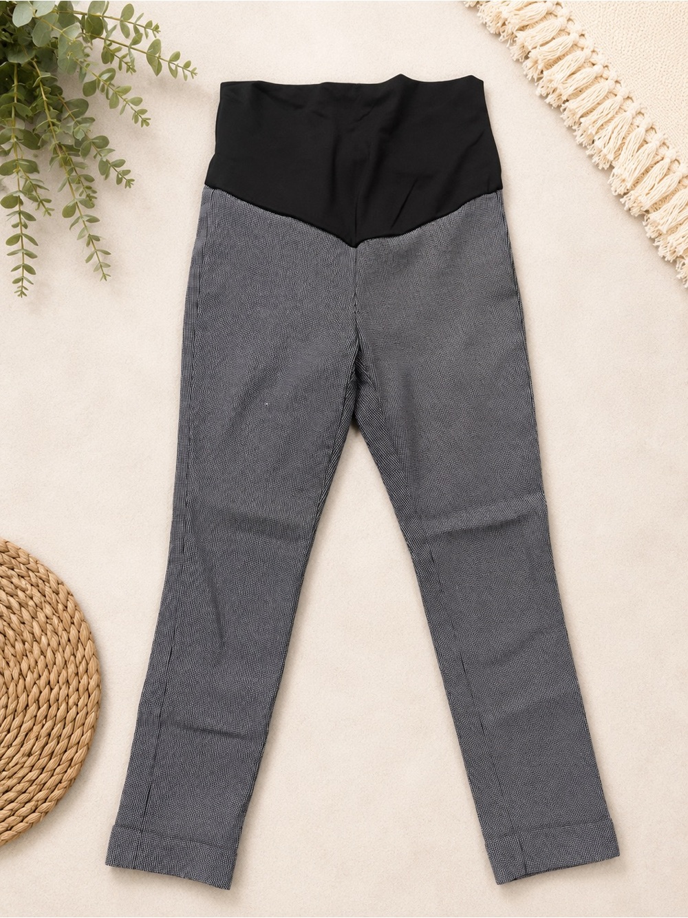 Maternity Pull-On Dress Pants Size 4 | Black & White Micro Check